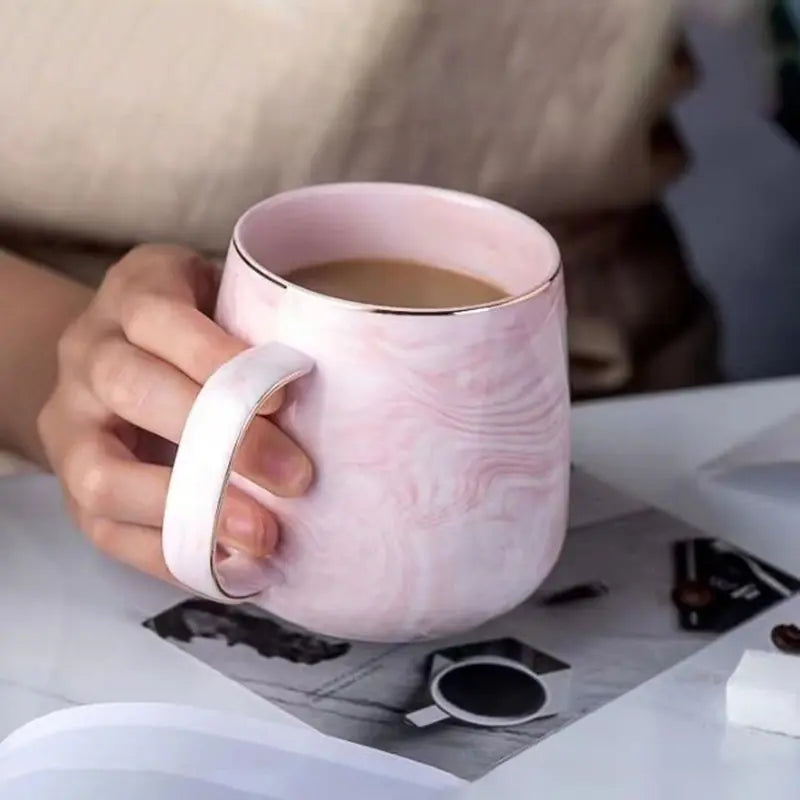 Marbled Stoneware Mug with Gold Trim