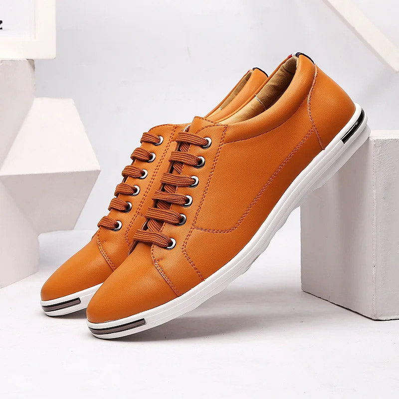 Wayne Low Top Sneaker