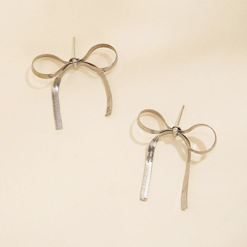 Claire Bowknot Earring