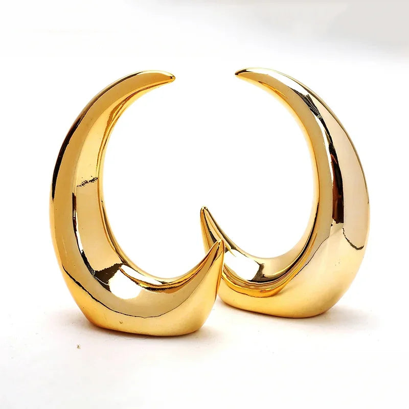 Twin Crescent Moons