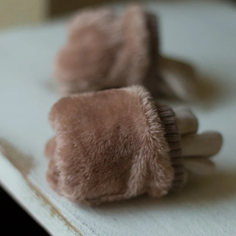 Classic Velvet Touchscreen Glove