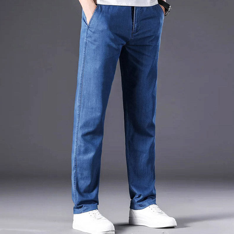 Colton Straight Fit Jeans