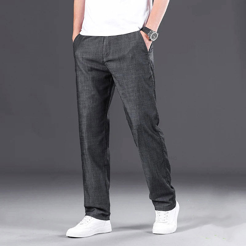 Colton Straight Fit Jeans