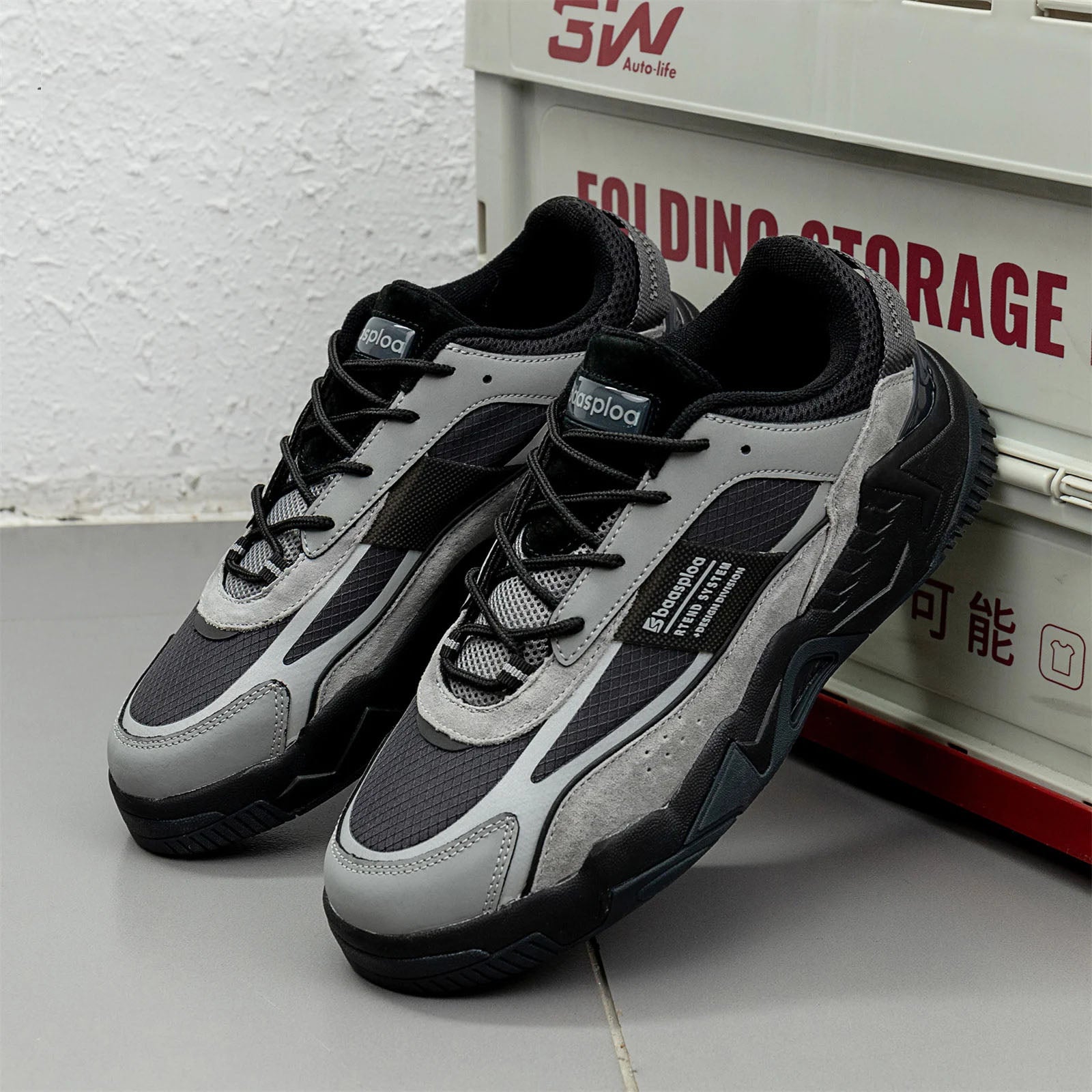 StreetBound Pioneer Kicks