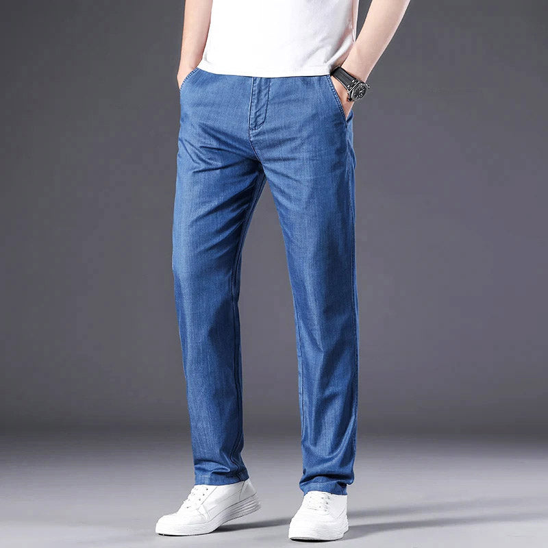 Colton Straight Fit Jeans