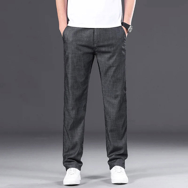 Colton Straight Fit Jeans