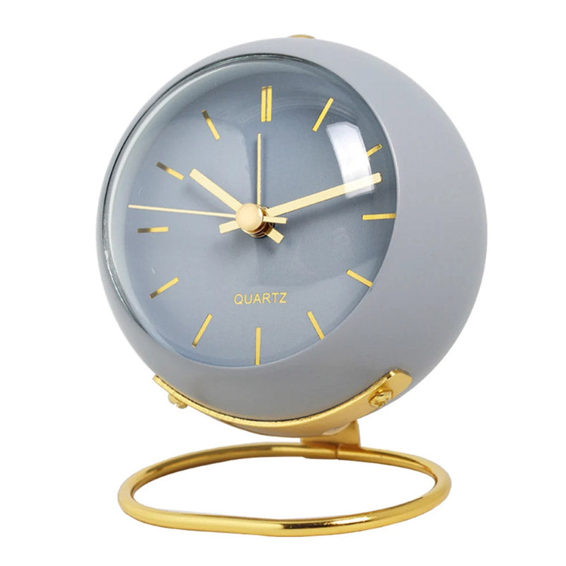 Classic Quartz Table Clock